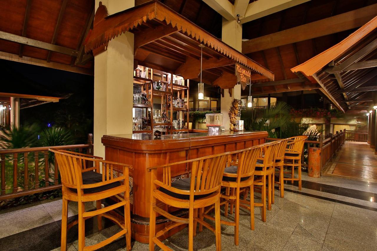 Jayakarta Hotel Lombok Senggigi Exterior foto