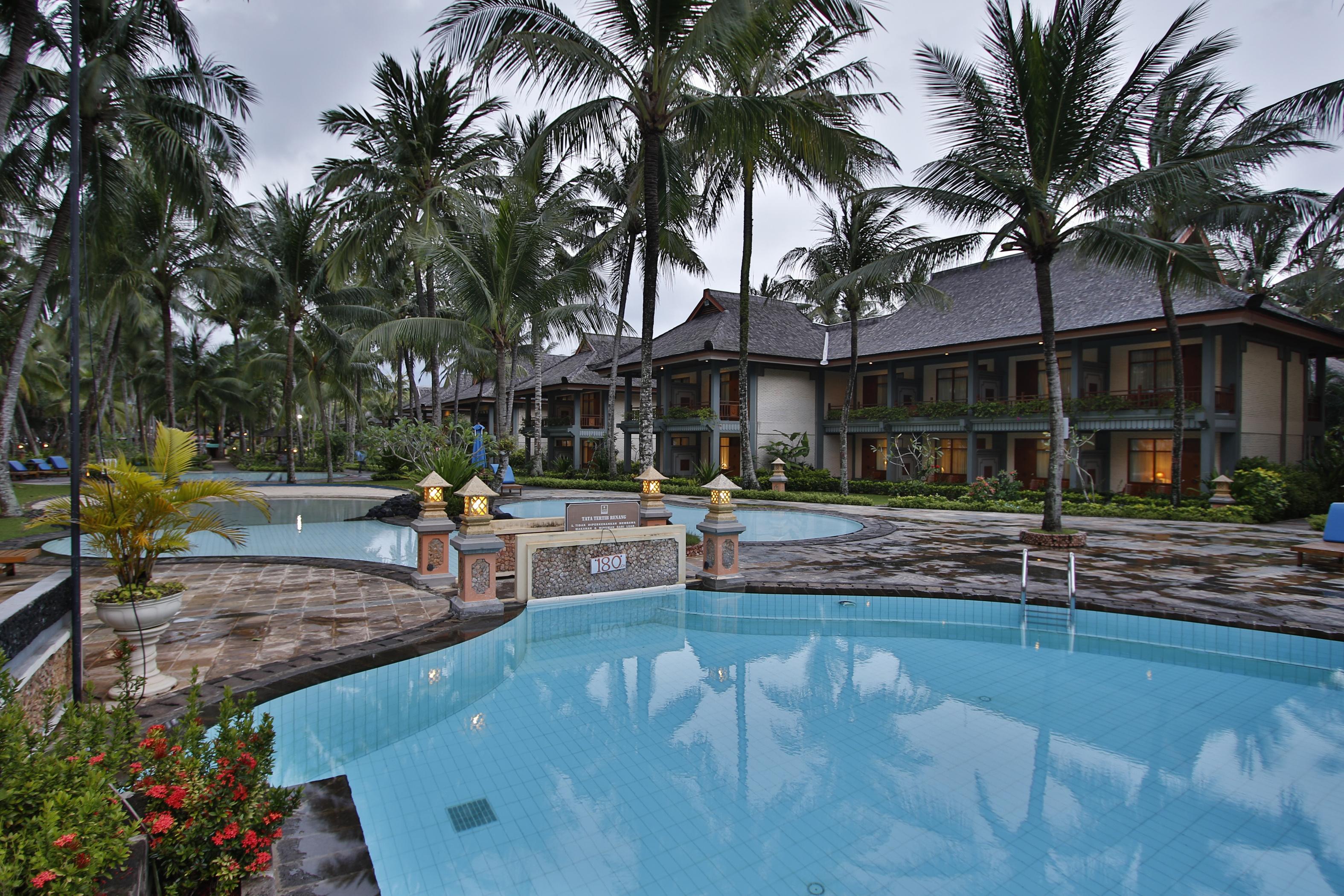 Jayakarta Hotel Lombok Senggigi Exterior foto